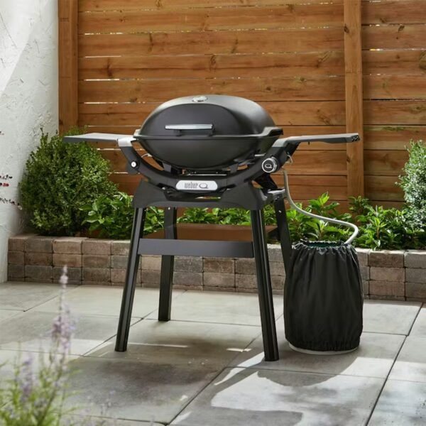 Weber Q 2200N Gas BBQ with Side Tables and Compact Stand