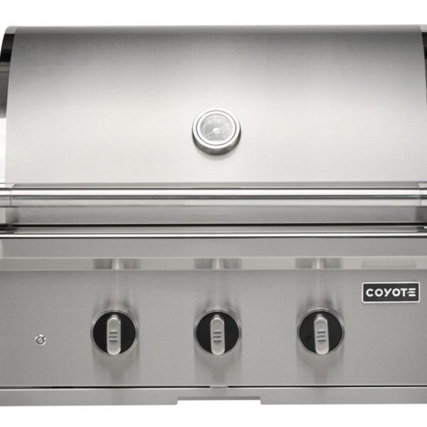 coyote sl-series 30-inch 3-burner built-in gas grill with ceramic briquettes, sear burner, infrared rear burner & rotisserie kit